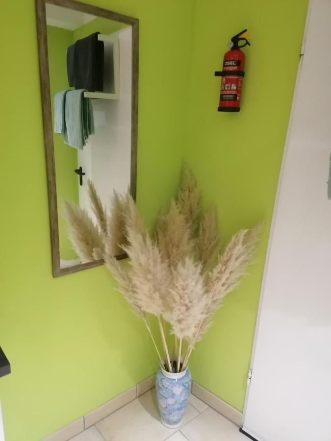 Tinas Ferienwohnung Hohendodeleben Bagian luar foto
