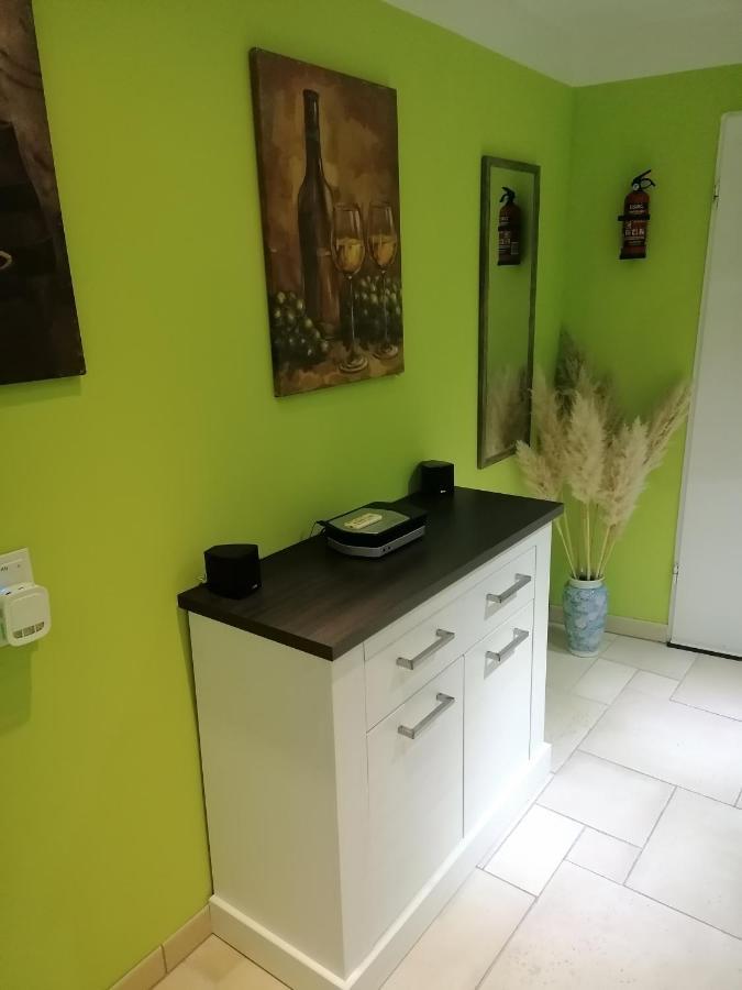 Tinas Ferienwohnung Hohendodeleben Bagian luar foto